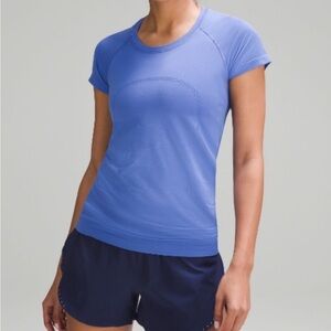 Lululemon Wild Indigo Swiftly Tech Short Sleeve Shirt Size 4